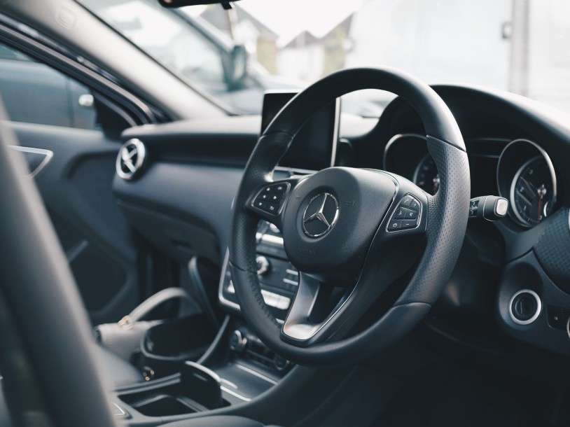 Środek samochodu marki Mercedes
